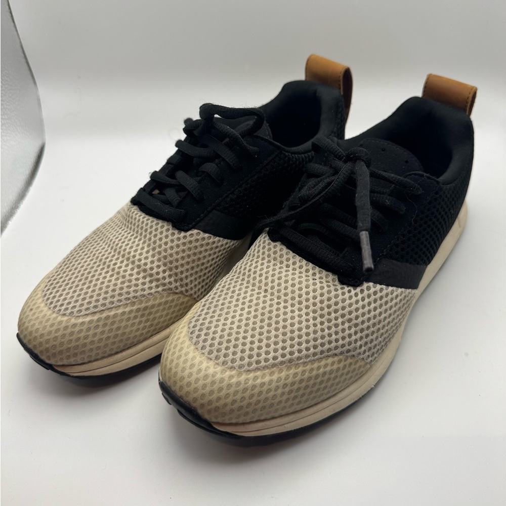 York Athletics The Henry Runner (Size 5M / 6.5W) barely worn